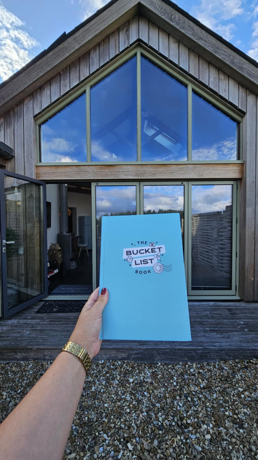 The Gift That Becomes a Tradition: The Bucket List Journal ✨